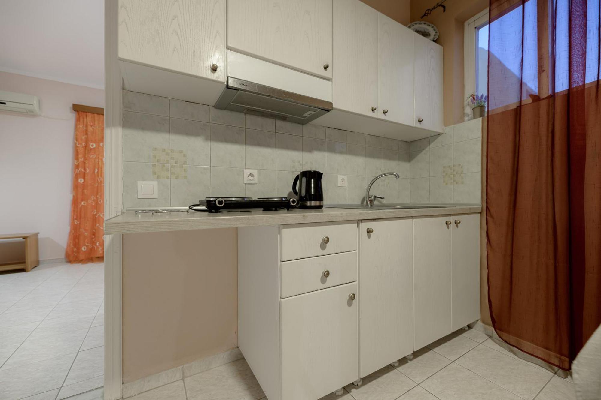 Anthi Studios & Apartments Аликес Екстериор снимка